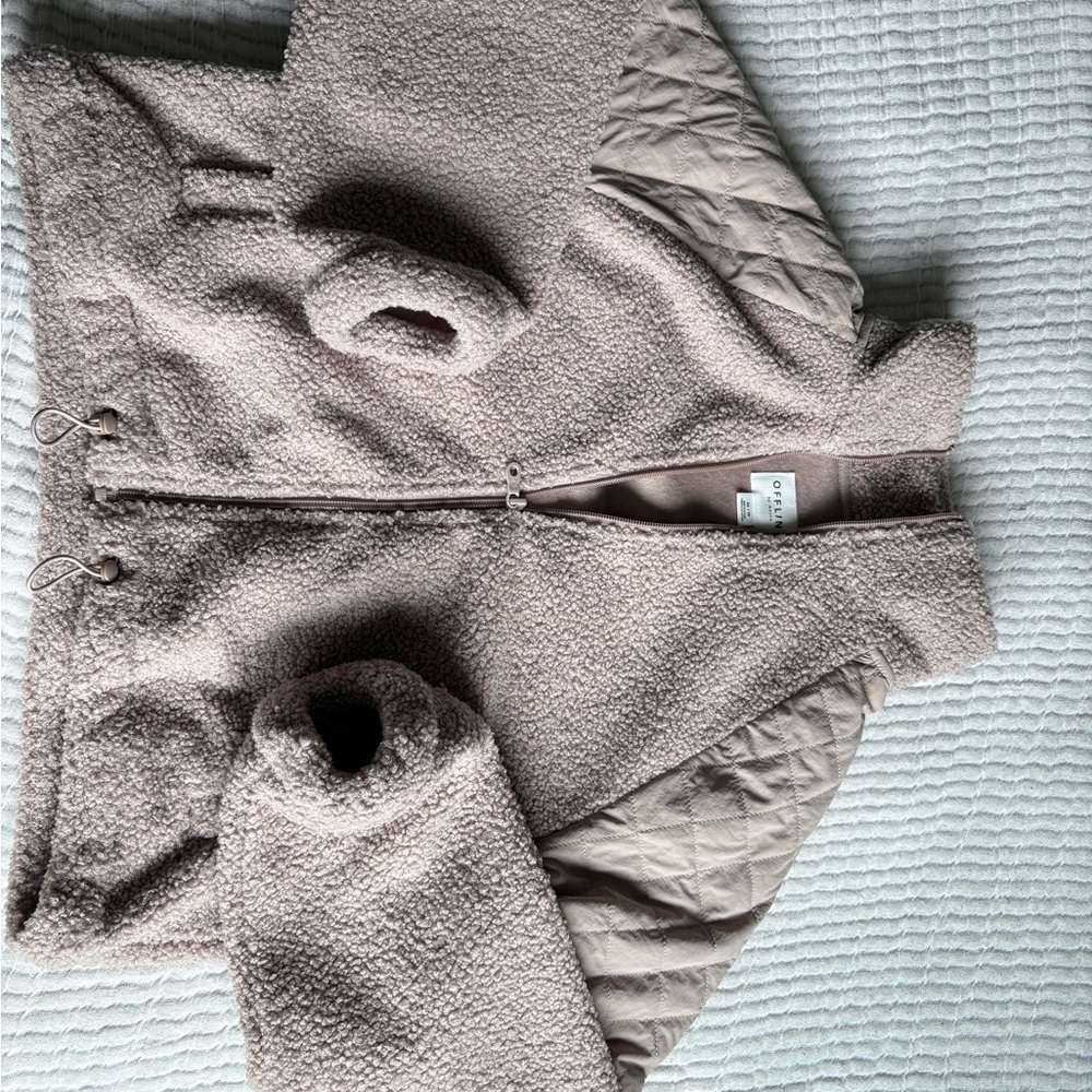 Offline by Aerie Quilted Sherpa Jacket - Picture 3 of 6